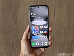 Unboxing Tecno Spark 30 Pro, HP Rp 2 Jutaan Bebas Lag Lima Tahun