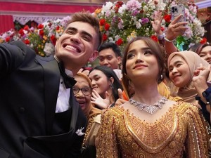 Aisar Khaled Tak Masalah Dijodohkan dengan Fuji, Minta Doa Terbaik