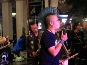 Serdadu Bamboe, Band Punk Sumedang dengan Instrumen Tak Biasa