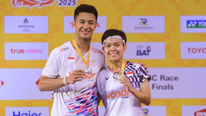 Dejan Ferdinansyah/Siti Fadia Silva Ramadhanti menjadi runner-up Thailand Masters 2025.