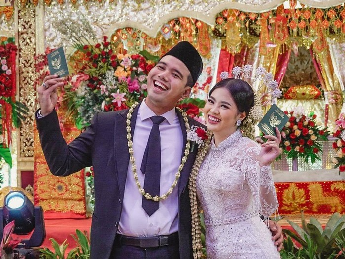Momen Frans Faisal nikahi manajer pribadi.