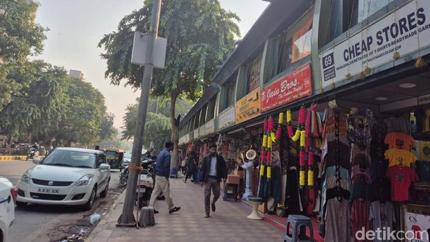 Janpath Market India
