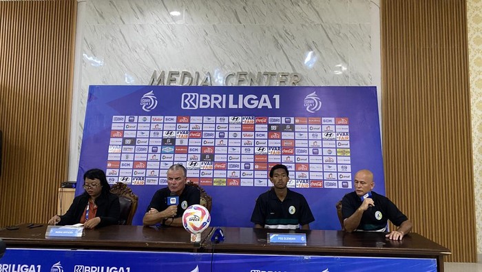 Laga Borneo FC vs PSS Sleman di Stadion Batakan, Balikpapan, Minggu (2/2/2025).