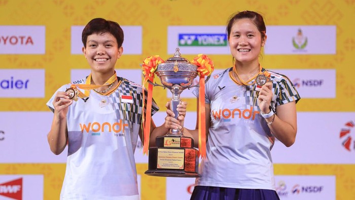 Lanny Tria Mayasari/Siti Fadia Silva Ramadhanti, ganda putri Indonesia pertama yang menjuarai Thailand Masters 2025.