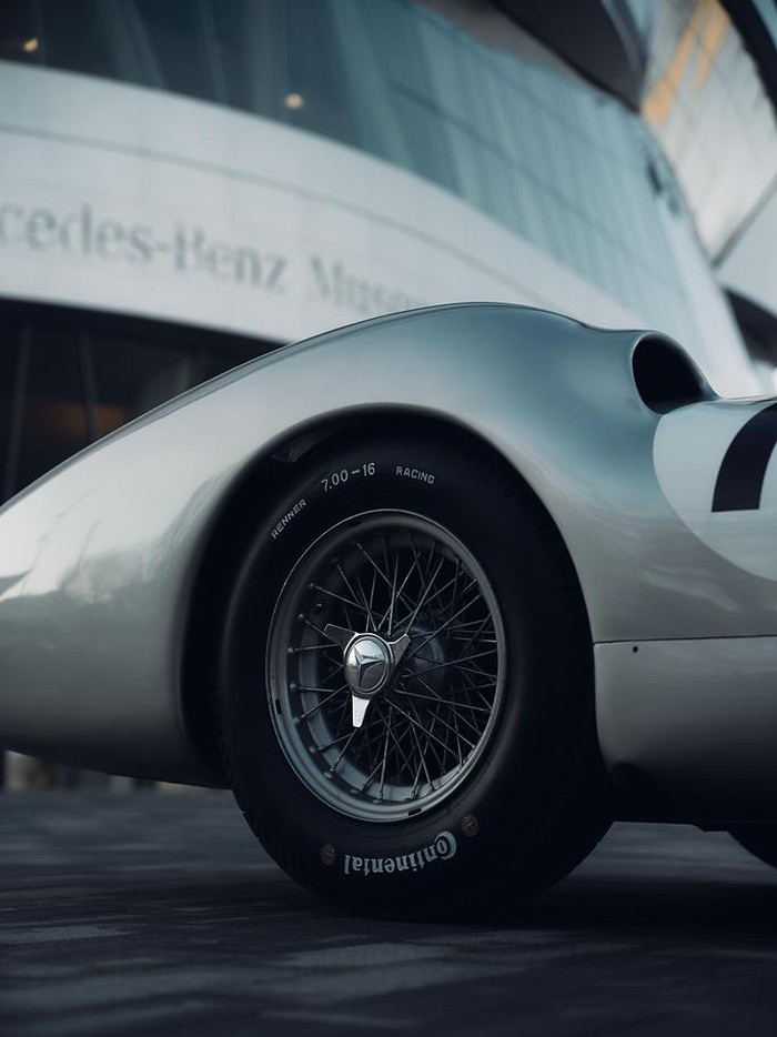 Mercedes-Benz W 196 R Stromlinienwagen Mercedes-Benz W 196 R Stromlinienwagen