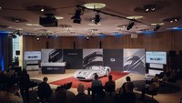 Mobil balap legendaris yang dilelang pada Jumat lalu ini berkode sasis 00009/54. Mercedes-Benz W 196 R ini sebelumnya milik Museum Indianapolis Motor Speedway dan kini telah berpindah tangan ke pemenang lelang. Foto: dok. Mercedes-Benz AG/Maximilian Balazs