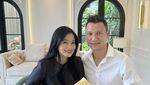 Momen Titi Kamal Saat Makan Kepiting dan Chinese Food