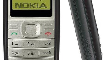 Tahun 2007, sejatinya sudah banyak ponsel canggih bertebaran. Namun masih banyak yang mendambakan ponsel sederhana dan fungsional seperti Nokia 1200. (istimewa/phonearena)