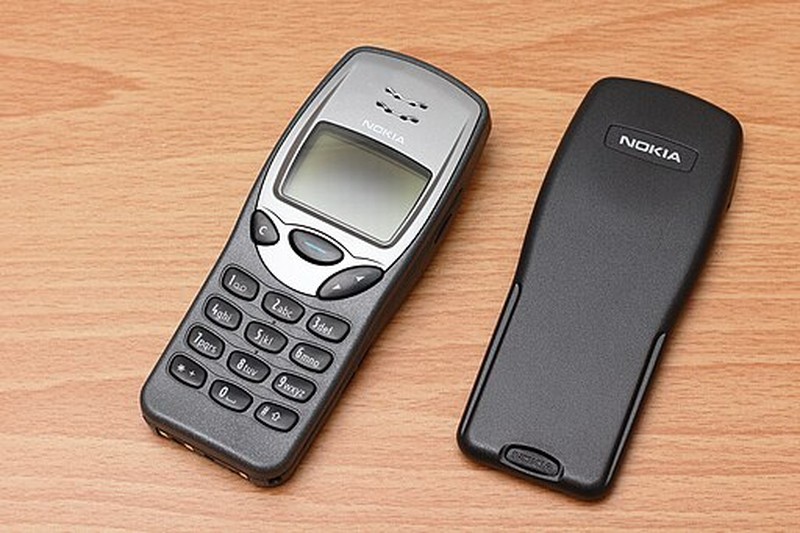 Nokia 3210