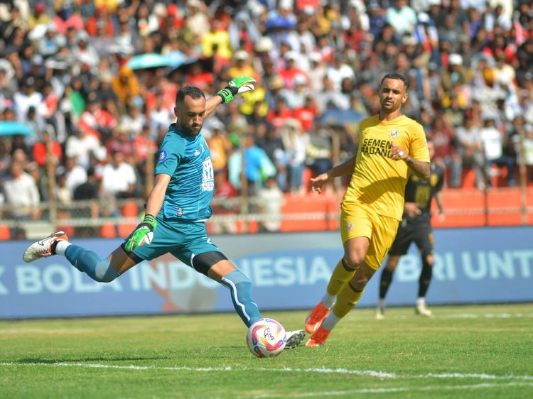 Semen Padang Vs Malut United Berakhir Imbang