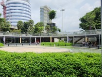 Cara ke 5 Taman di Jakarta yang Buka 24 Jam Naik Transportasi Umum
