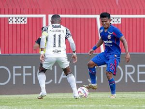 Link Live Streaming Arema FC Vs Bali United Malam Ini