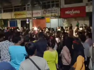 Penertiban PKL di Pasar Raya Ricuh: 6 Terluka, Markas Satpol PP Padang Diserang