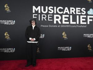 Publik Khawatir Nasib Billie Eilish di Grammy Mirip Ariana Grande dan Lana Del Rey