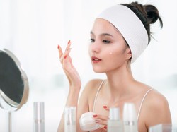 5 Tahapan Skincare Pagi untuk Kulit Berjerawat, Efektif Bikin Wajah Bersih