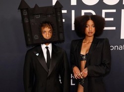 7 Gaya Nyentrik Jaden dan Willow Smith di Grammys, Pakai Kastil di Kepala