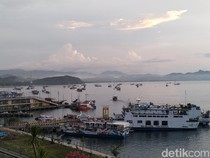 Penyeberangan Feri Labuan Bajo-Sape Ditutup akibat Cuaca Buruk