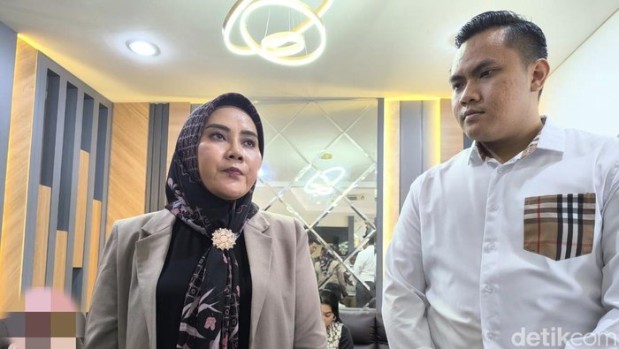 Penasihat Hukum korban KDRT di Gresik, Debby Puspita Sari