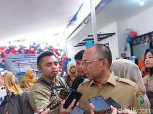 Kata Pj Walkot Koswara soal Kesulitan Warga Bandung Beli Gas 3 Kg