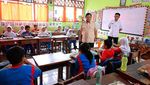 Antusiasme Anak TK dan SD Jaktim Saat Prabowo Kunjungi Makan Bergizi Gratis