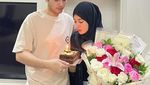 Romantis! Ini Momen Rifky Balweel dan Biby Alraen saat Dinner