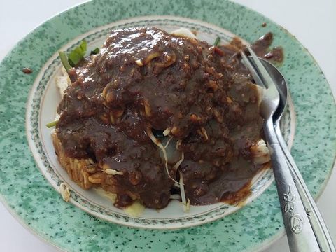 Rujak Cingur Legendaris di Surabaya