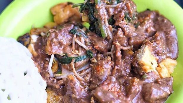 Rujak Cingur Legendaris di Surabaya