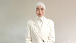 Selfi Nafilah Putuskan Berhijab Mohon Doa Tetap Istikamah
