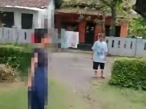 Video Gadis di Pemalang Ancam Ibu Pakai Pisau gegara Tak Dibelikan Skincare