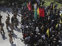 Tentara Israel Jegal Warga Lebanon Pulang ke Rumah