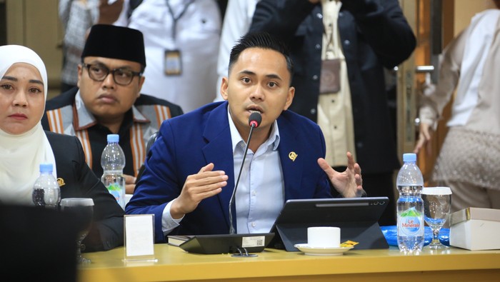 Anggota MPR RI Al Hidayat Samsu