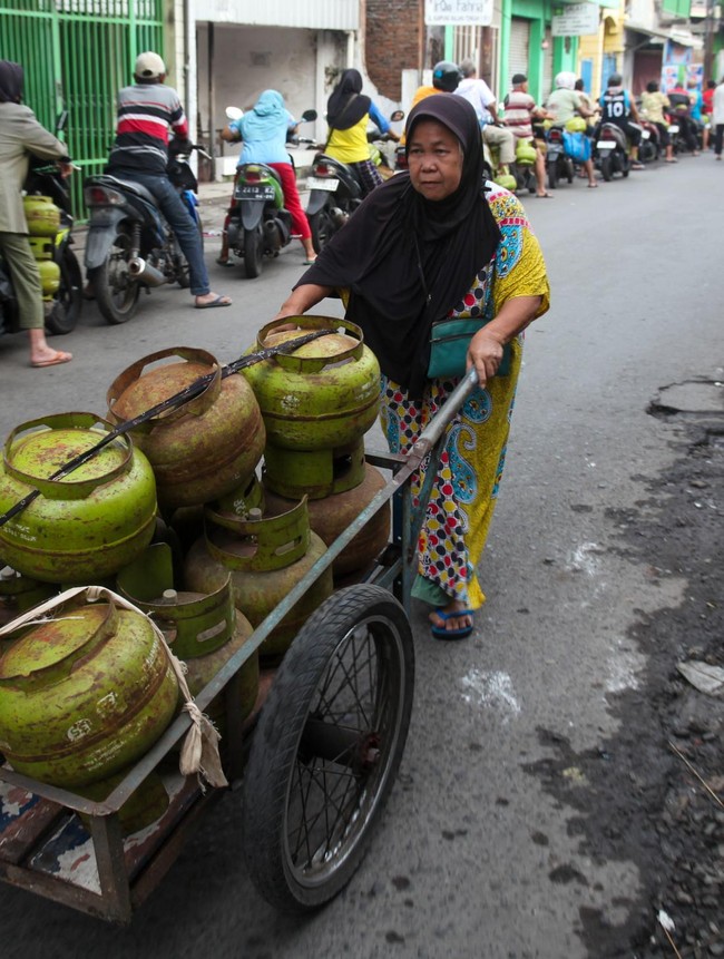 Februari 2025: Polemik Gas Melon hingga Gejolak Aksi Massa