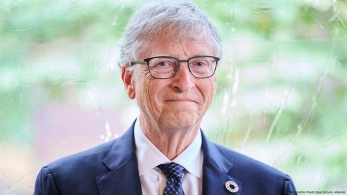Bill Gates dan Citra Seorang Miliarder Baik