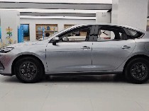 Harganya Cuma Rp 201 Juta, Begini Interior BYD Seal Hybrid