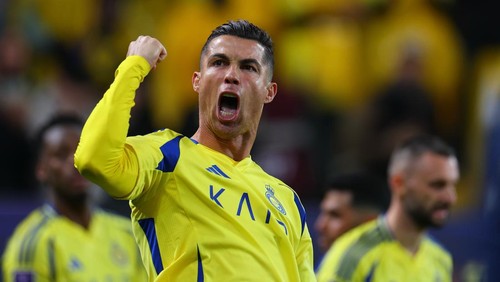 RIYADH, SAUDI ARABIA - FEBRUARY 03: Cristiano Ronaldo of Al Nassr celebrates after scoring the third goal of his team during the AFC Champions League Elite match between Al-Nassr and Al Wasl at King Saud University Stadium on February 03, 2025 in Riyadh, Saudi Arabia. (Photo by Al Nassr FC/Al Nassr FC via Getty Images)