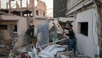 Mereka sebelumnya terpisah setelah Ibrahim dipindahkan ke bagian selatan Gaza atas perintah Israel. 