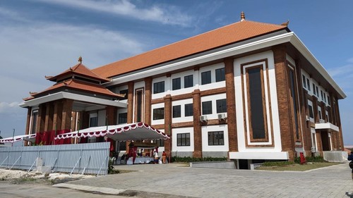 Gedung pengadilan negeri (PN) Badung di Kecamatan Mengwi, Badung, Selasa (4/2/2025). (Agus Eka/detikBali)