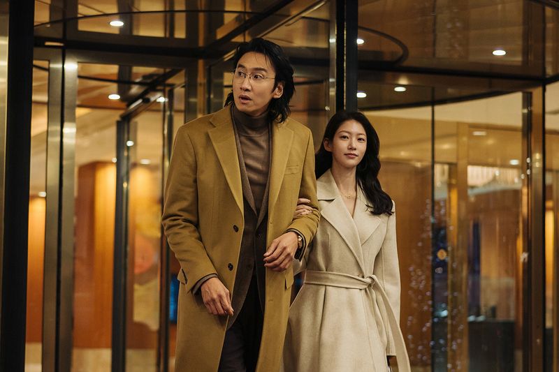 Adegan dalam drama Korea terbaru Netflix Karma. Rencananya drakor ini akan tayang kuarter II tahun 2025.
