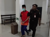 Kiai yang Hamili Santri di Trenggalek Dituntut 14 Tahun Penjara