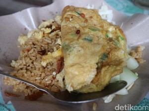 Murah Sedap! Nasgor Bu Las Rp 4 Ribu di Pati yang Bikin Puas