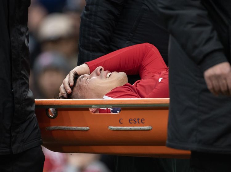7 Pemain Top Premier League yang Musim Ini Pamit Duluan karena Cedera