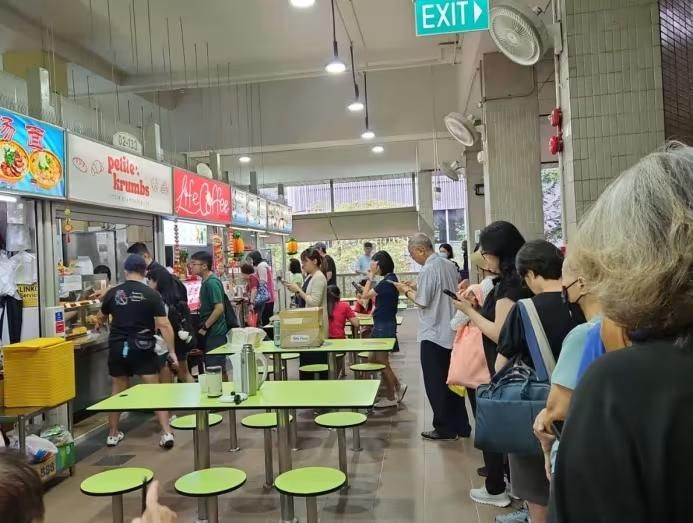 Mantan Pastry Chef Buka Kedai Roti, Langsung Diserbu Pembeli