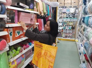 MR.D.I.Y Mudahkan Belanja Kado-Peralatan Rumah Tangga bagi Keluarga