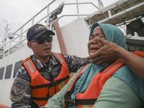 Jurnalis Metro TV Hilang di Laut, Tangis Sang Bunda Pecah