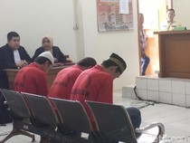 Bos Distro Pembunuh Pegawai Koperasi Palembang Nangis Dituntut Hukuman Mati