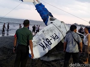 API Banyuwangi Sebut Pesawat Latihnya Bukan Jatuh Tapi Mendarat Darurat