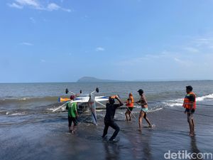 Pesawat Latih yang Jatuh di Banyuwangi Diduga Alami Masalah Mesin