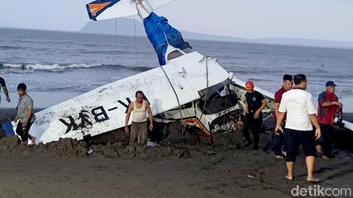 Pesawat Jatuh di Banyuwangi