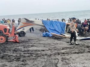 Identitas 2 Awak Pesawat Latih API Banyuwangi yang Jatuh di Laut Muncar
