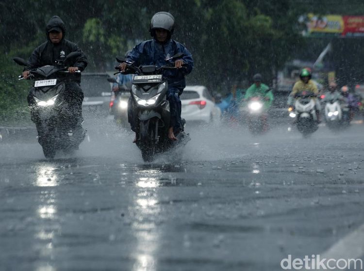 Potensi Cuaca Ekstrem Masih Mengintai Sebagian Wilayah RI